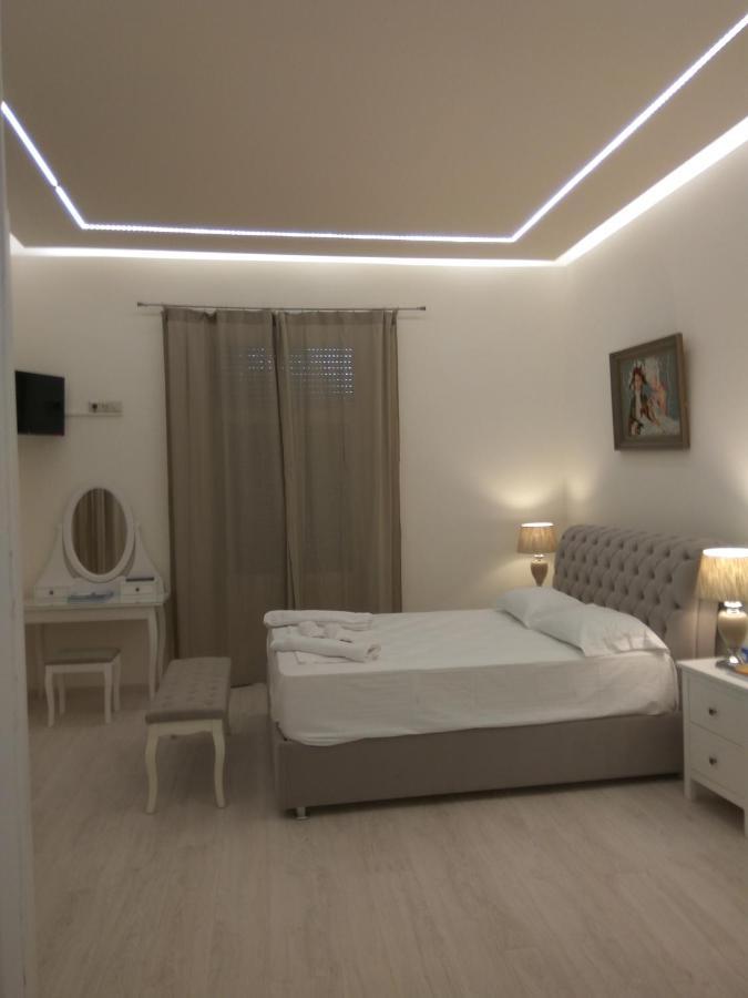 Nafpaktos Beach Luxury Suites Esterno foto